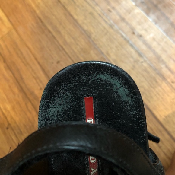 Prada - Picture 8 of 11